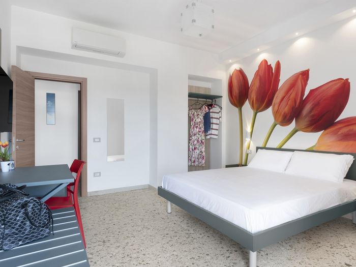 Room The “Tulips”